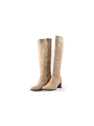 Lina Locchi Stiefel