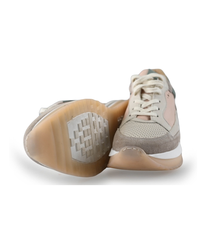 AQA Sneaker