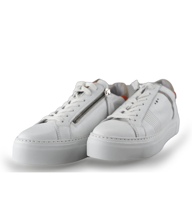 AQA Sneaker