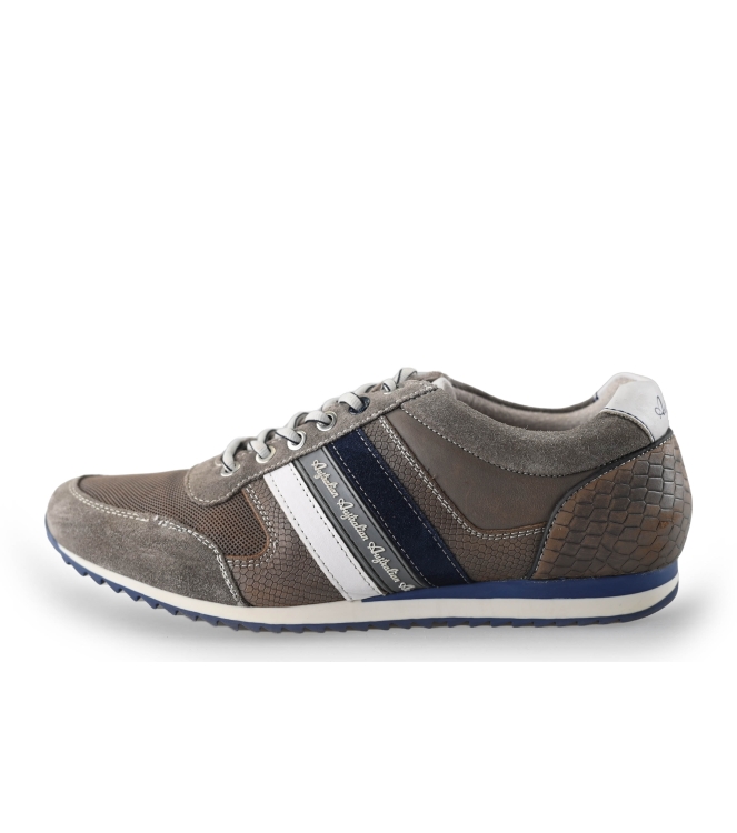 Australian Sneaker