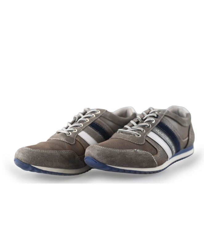 Australian Sneaker