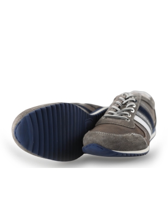Australian Sneaker