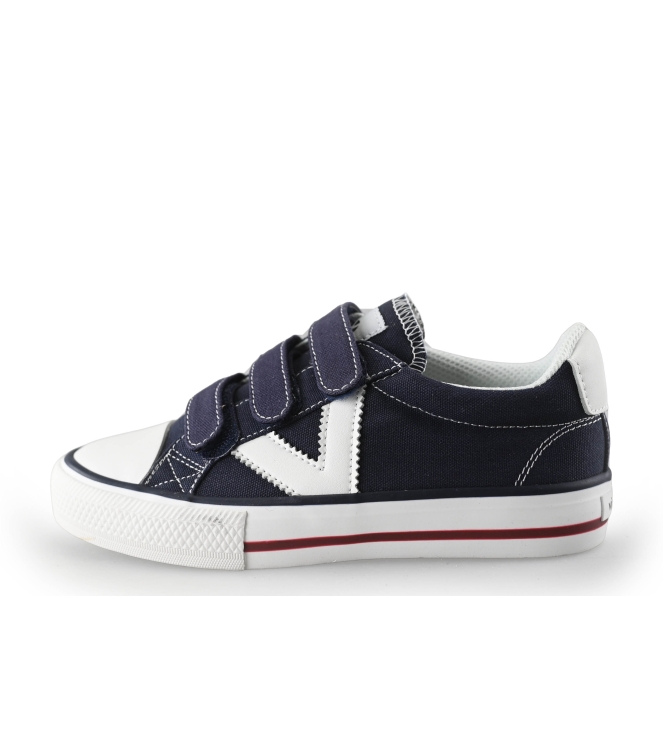 Victoria Sneaker