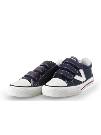 Victoria Sneaker