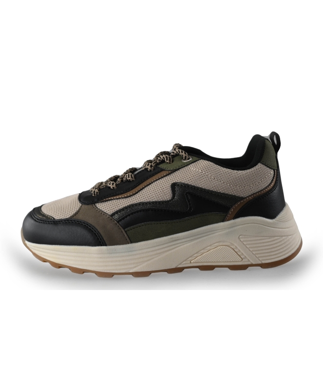 DSTRCT Sneaker