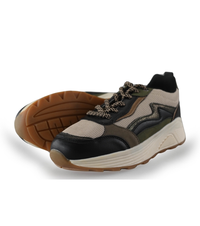 DSTRCT Sneaker
