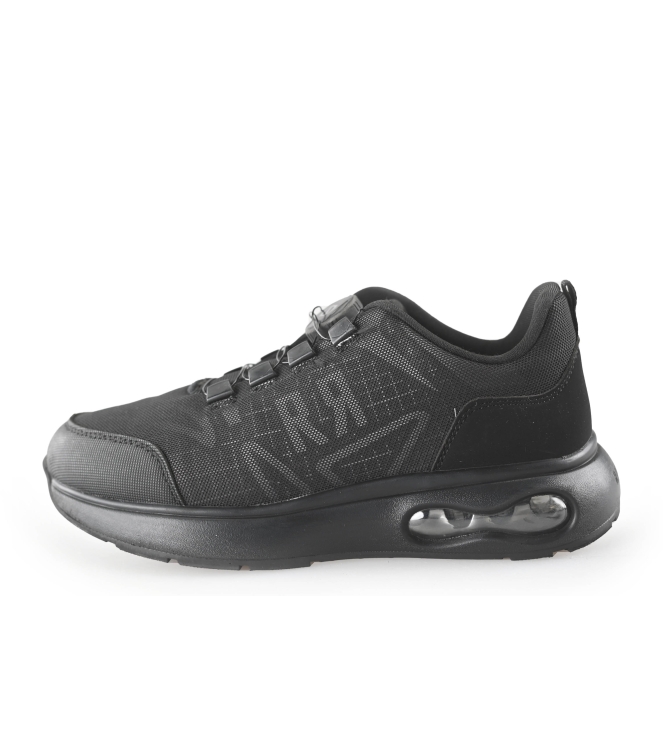 Red-Rag Sneaker