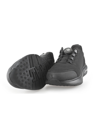 Red-Rag Sneaker