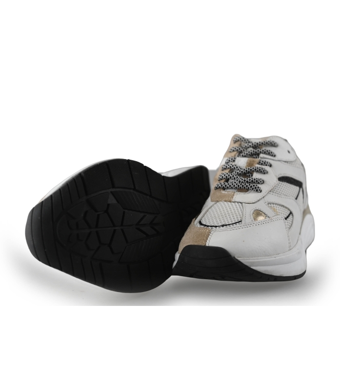 Omoda Sneaker