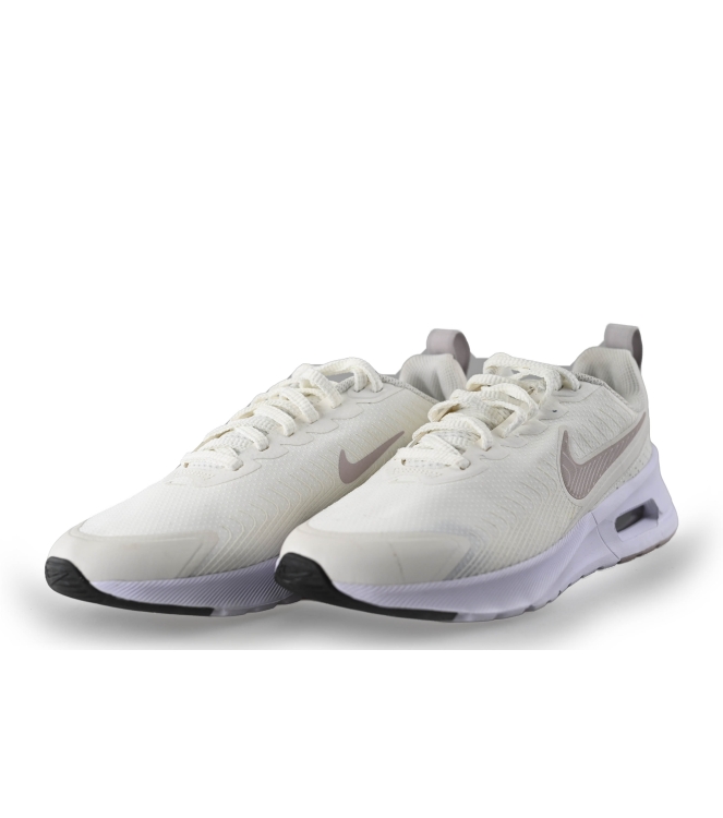 Nike Sneaker