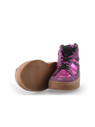 Hip Style Sneaker
