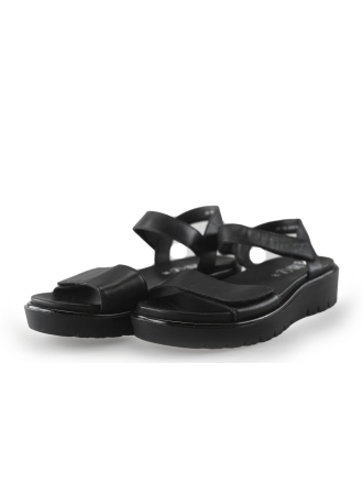 Ara Sandalen