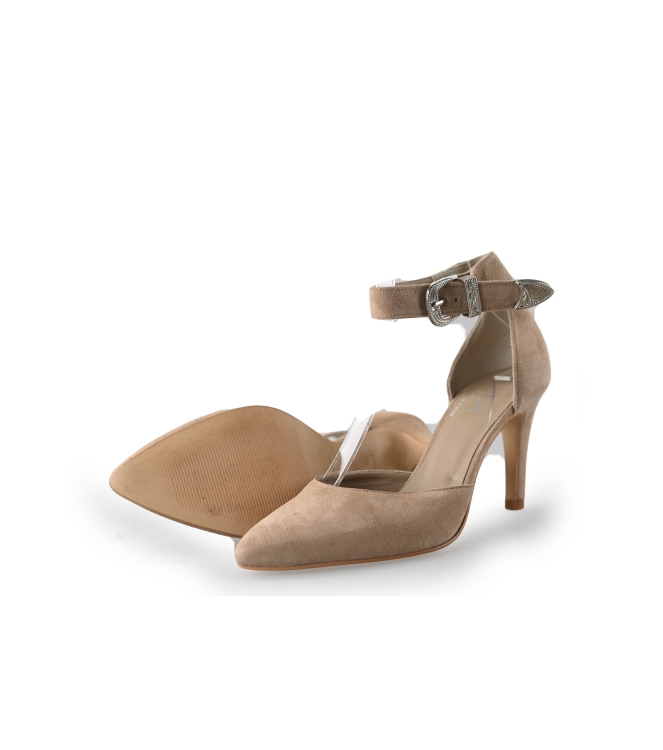 Unisa pumps