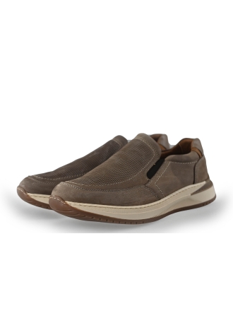 Outfielder Slip-ons