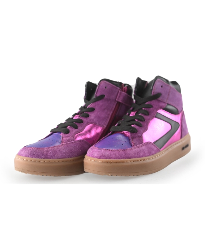 Hip Style Sneaker