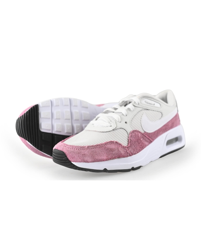 Nike Sneaker