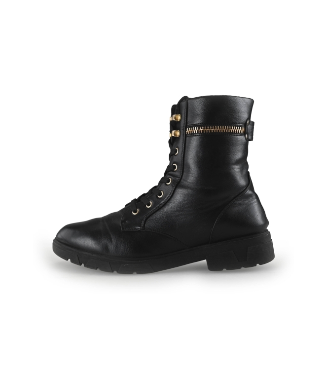 s. Oliver Schnürstiefel