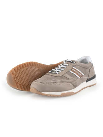 Australian Sneaker
