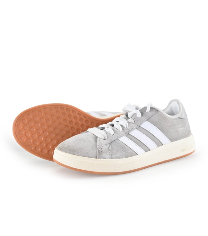 Adidas Sneaker