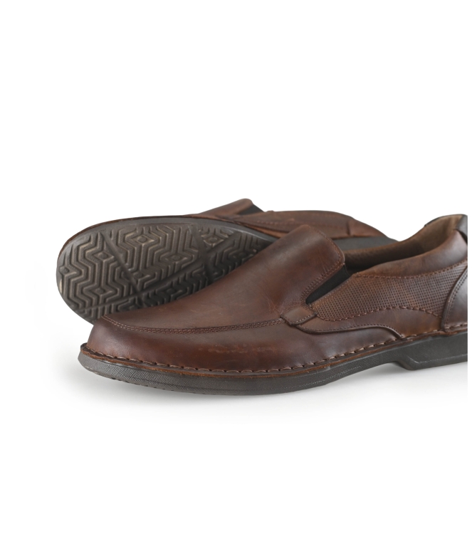 Outfielder Slip-ons