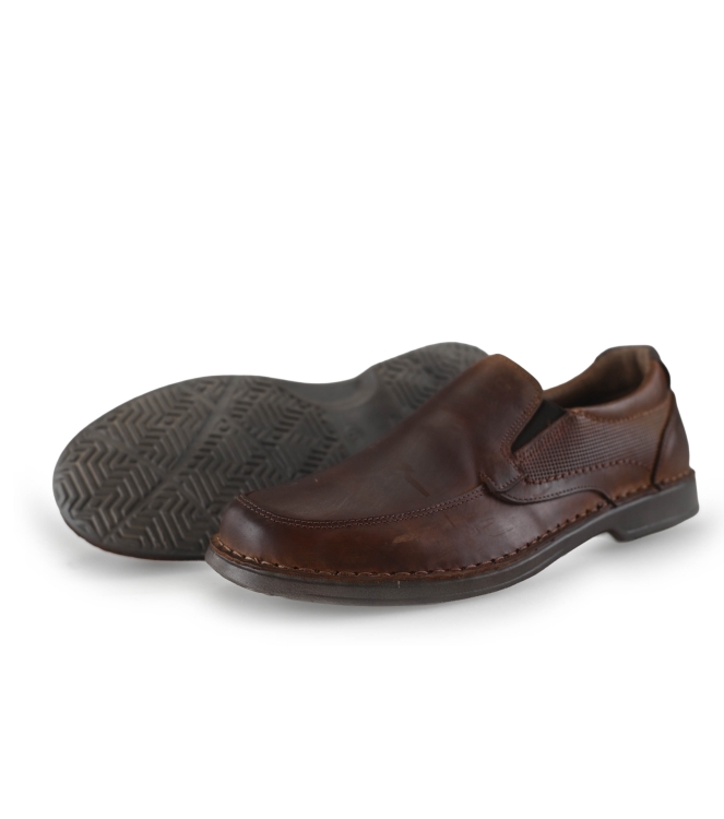 Outfielder Slip-ons
