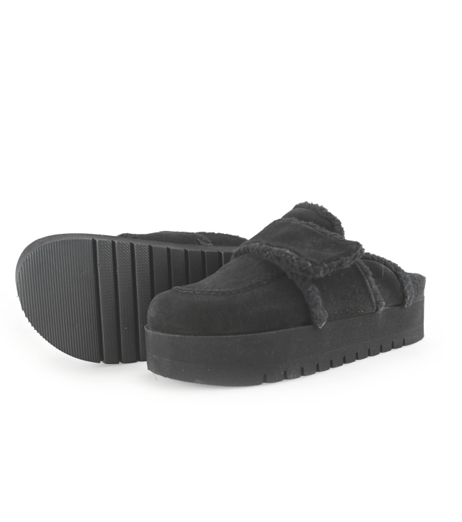Nubikk Slip-ons