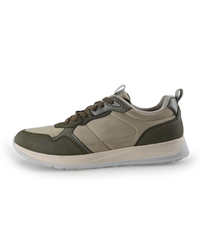 Vertice Sneaker