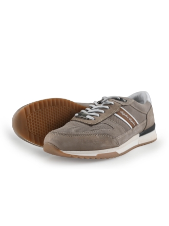 Australian Sneaker