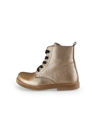 Ikke Schnürstiefel