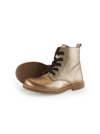Ikke Schnürstiefel