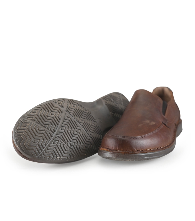 Outfielder Slip-ons