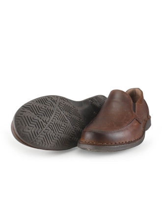 Outfielder Slip-ons