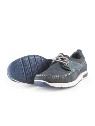 Outfielder Sneaker