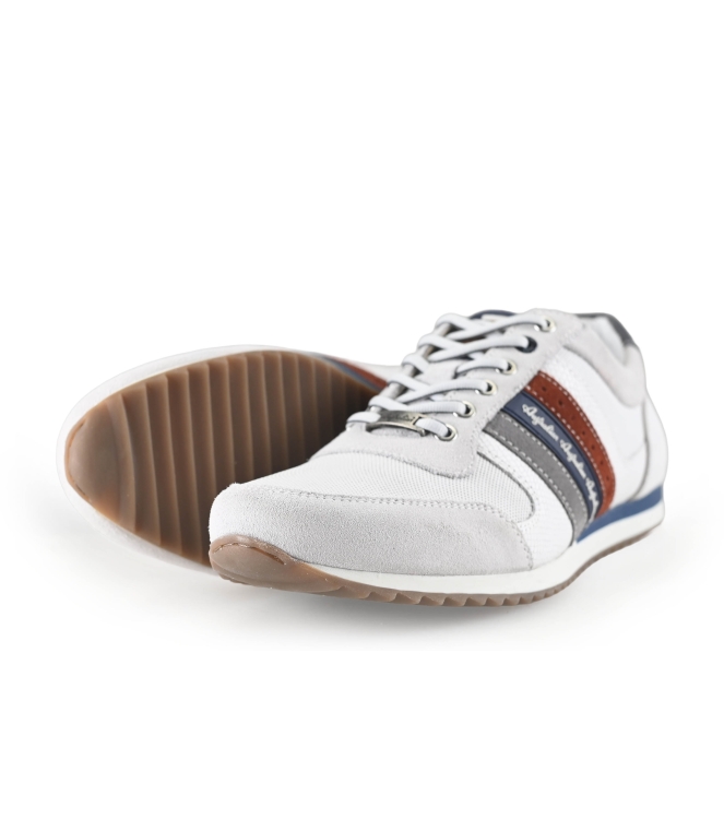 Australian Sneaker