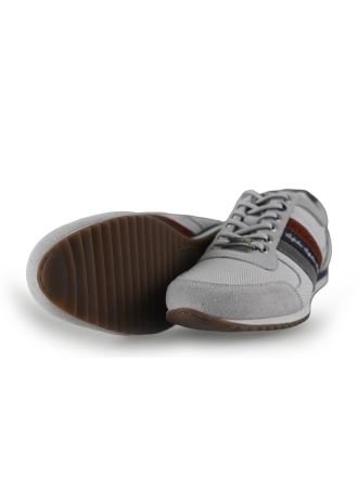 Australian Sneaker