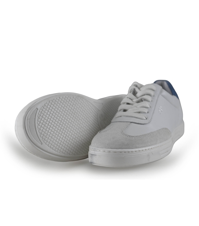 AQA Sneaker