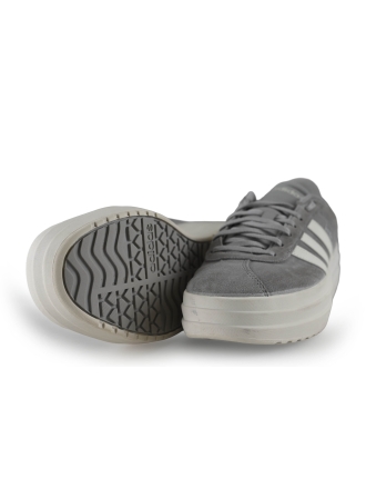 Adidas Sneaker