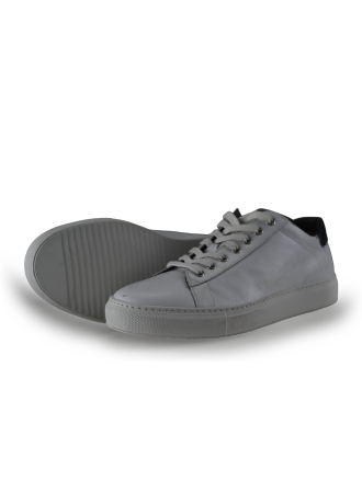 Besto Sneaker