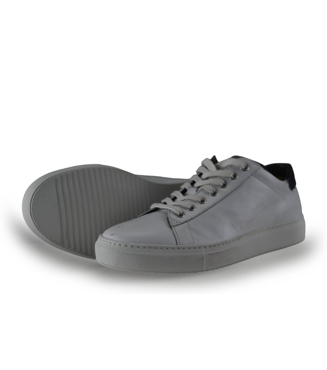 Besto Sneaker