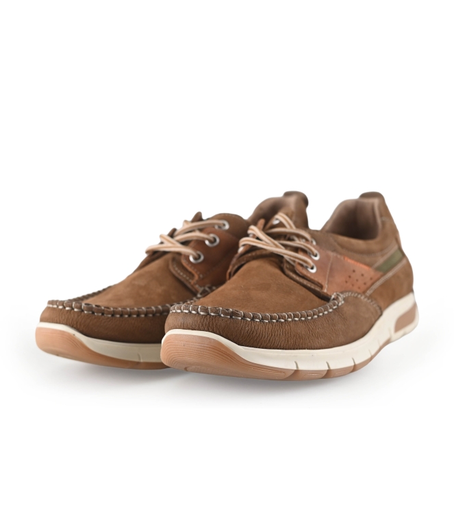 Outfielder Sneaker