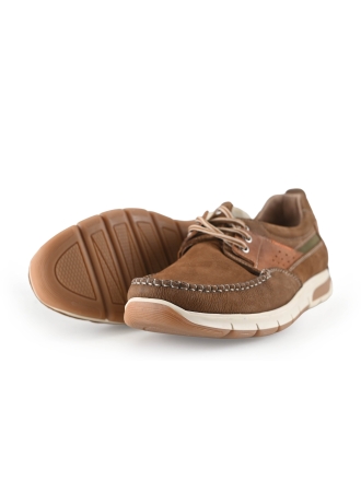 Outfielder Sneaker
