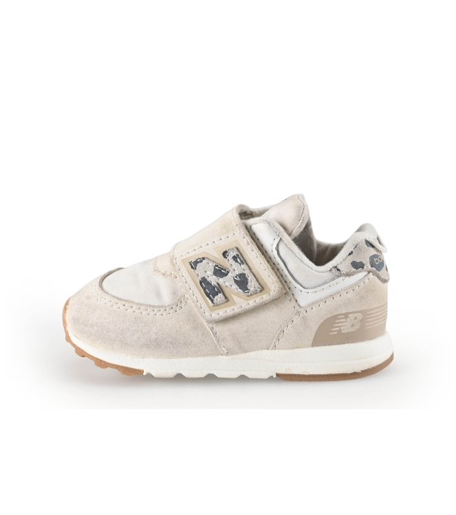 New Balance Sneaker