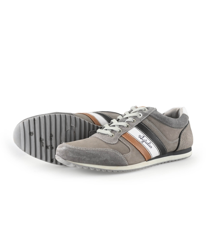Australian Sneaker