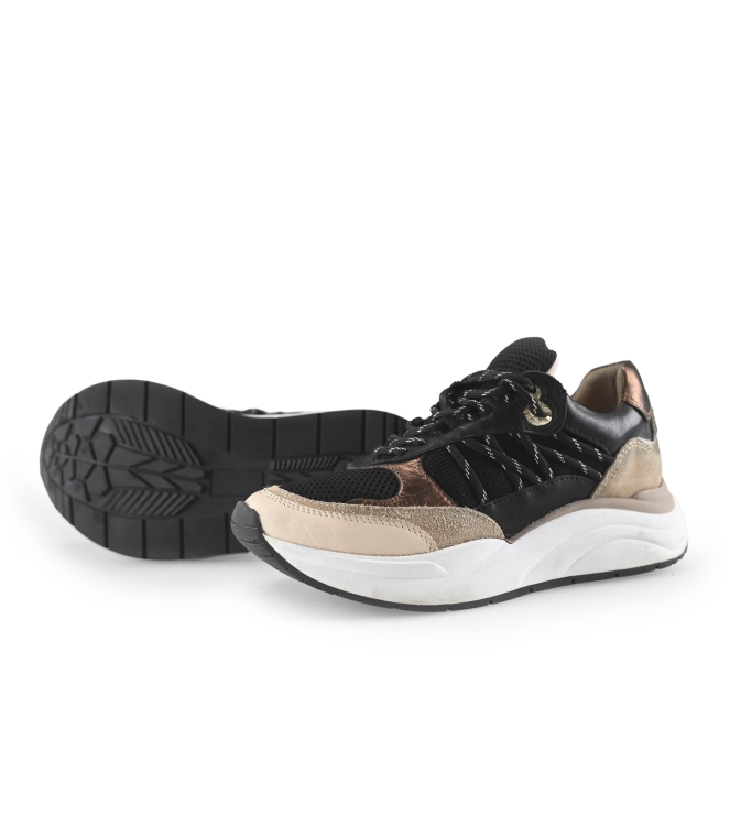 Sub55 Sneaker