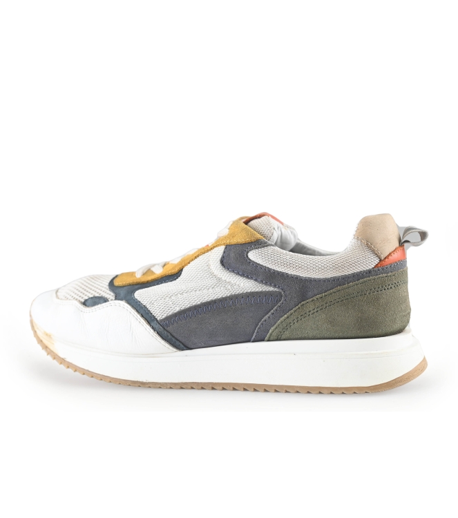 DSTRCT Sneaker