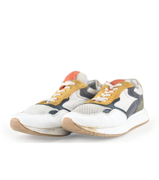 DSTRCT Sneaker