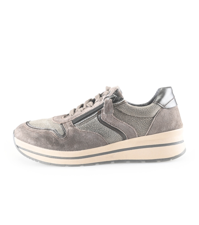 Sub55 Sneaker