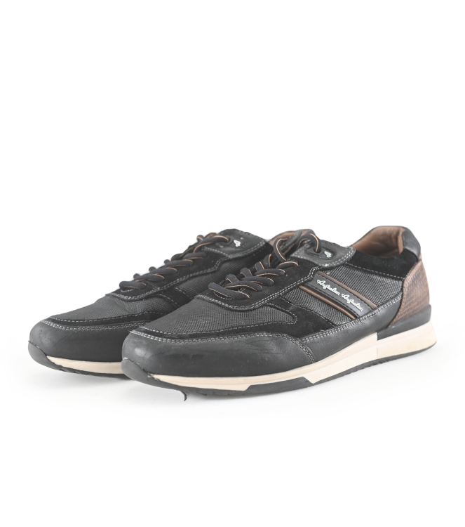 Australian Sneaker