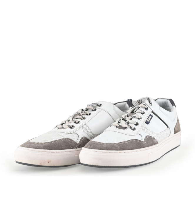 Australian Sneaker