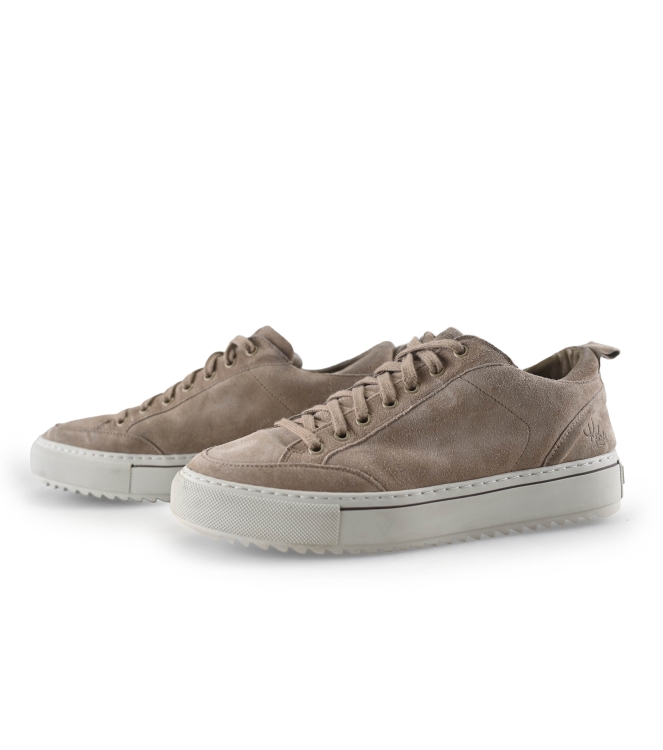 Rehab Sneaker